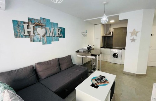 Zahara de los Atunes Apartment | Apartamento Luna de Zahara - Situado en la zona tranquila del pueblo a 3 min de la playa y ocio