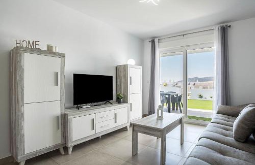 Atlanterra Apartment | Apartamento Poniente