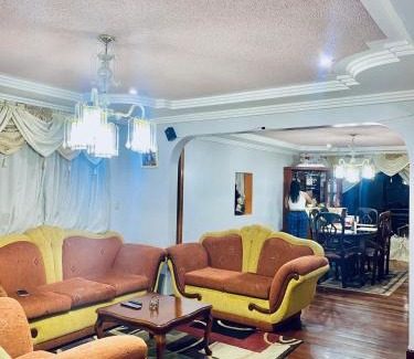Cuenca Apartment | Apartamento espacioso y super cómodo Batan Shopping
