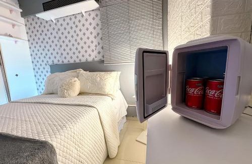 Pina Apartment | '"Apartamento EXCLUSIVO - Novo com 2 Quartos Climatizados, Suíte, Varanda - Vaga na garagem, TV de 70' Localização Premium ao Lado do Shopping Rio Mar - Inclui Enxoval Completo e Mimos!'"