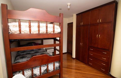 Parroquia Celiano Monge Apartment | Apartamento familiar en Ambato