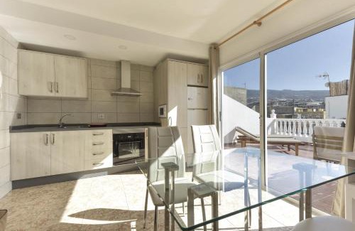 Playa San Juan Apartment | Apartamento Gaviota