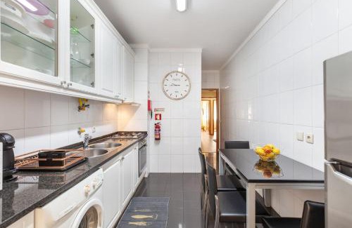 Braga Apartment | Apartamento Girassol - Minho's Guest