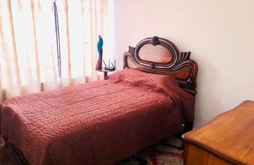 Franklin Tello Apartment | Apartamento Grande para tu comodidad-Large apartment for your comfort