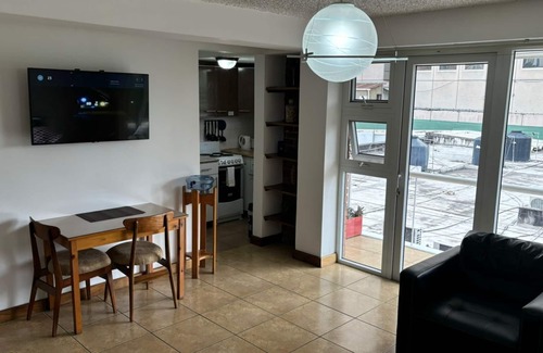 Zona 10 Apartment | Apartamentos Reforma The best kept secret ina Town. One bedroom Apartment