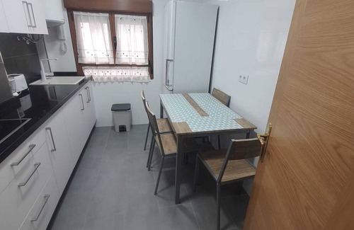 Las Campas y San Claudio Apartment | Apartamento La Losa - A un paso del centro