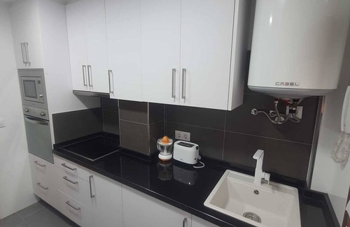 Las Campas y San Claudio Apartment | Apartamento La Losa - A un paso del centro