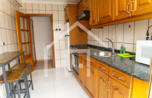 Castrillon Apartment | Apartamento La Luz