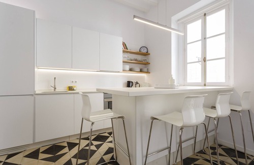Old Town Apartment | Apartamento La PEPA1812 by Cadiz4Rentals