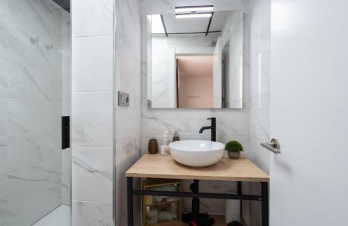 Albacete Apartment | Apartamento Manola con terraza junto al Corte Inglés