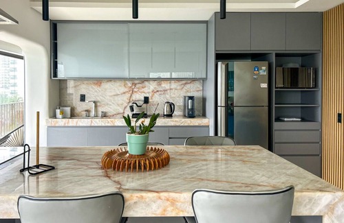 Asturias Apartment | Apartamento moderno, frente para o mar com piscina