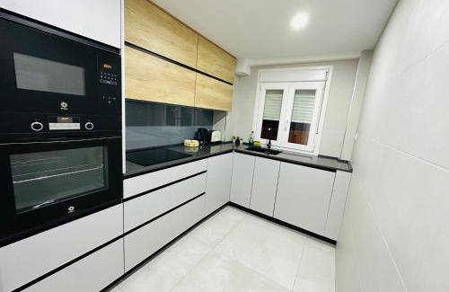 Cruz de Humilladero Apartment | Apartamento moderno y cómodo!