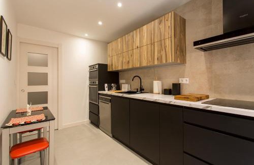 Figares Apartment | Apartamento Mulhacen Centro Free Parking