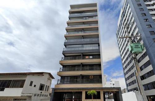 Pituba Apartment | Apartamento novinho em ótima localização, bem próximo à praia e a diversos serviços.