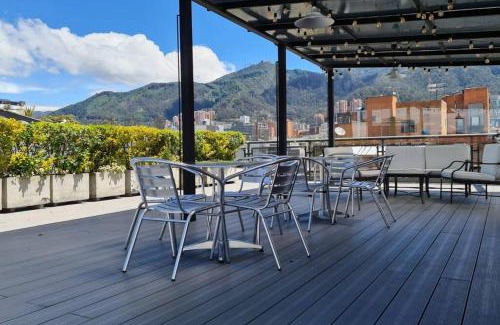 Zona Rosa Apartment | Apartamento perfecto para trabajar. Bien situado!