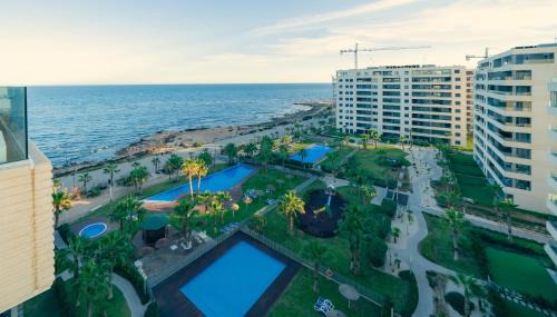 Punta Prima Apartment | Apartamento Premium con Jacuzzi y vistas al mar en Punta Prima, Torrevieja by Rentalole