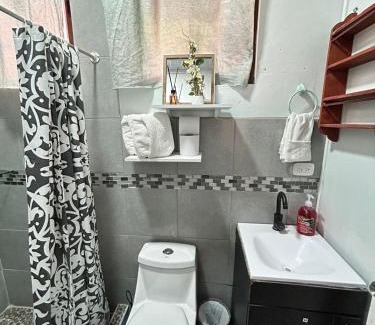 Pajaro Azul Apartment | Apartamento Quepos