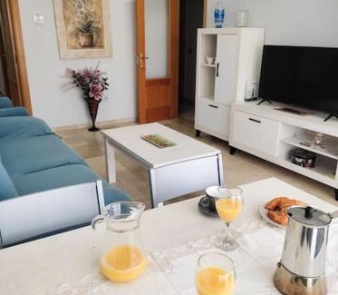 Arroyo de la Miel Apartment | Apartamento renovado en el centro de Benalmádena