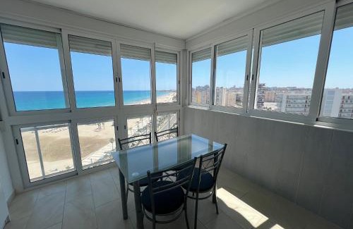 Playa de San Juan Apartment | Apartamento San Juan playa