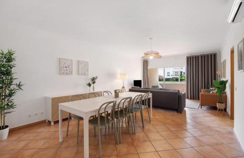 Santa Luzia Apartment | Apartamento T3 Santa Luzia - G