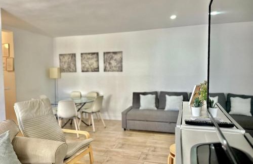 Torreblanca Apartment | Apartamento Torreblanca FREE PARKING