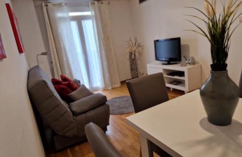 El Pilar Apartment | Apartamento Torres