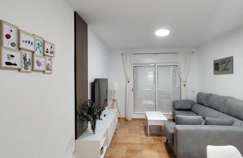 Vera Apartment | Apartamento Vera playa, Entre Sol y Salinas