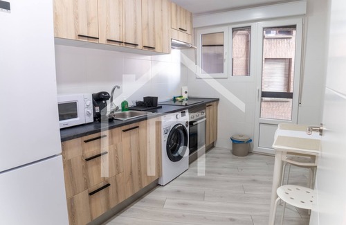 Oviedo City Centre Apartment | Apartamento Verso 47 - Centro con parking