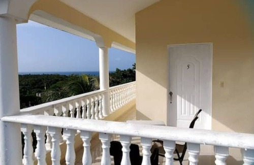 Gaspar Hernandez Apartment | Apartamento y Vista al mar