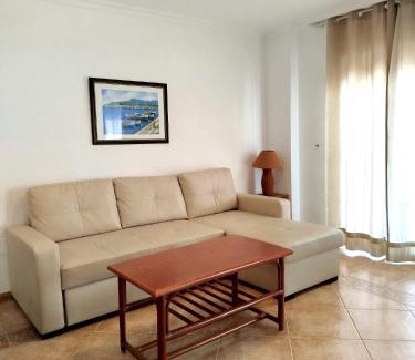 Nerja City Centre Apartment | Apartamentos Balcon de Carabeo