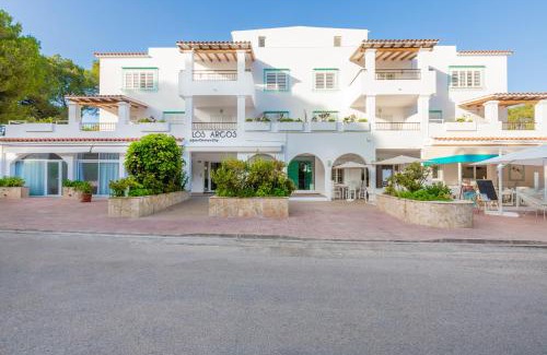 Cala Pada Apartment | Apartamentos Los Arcos