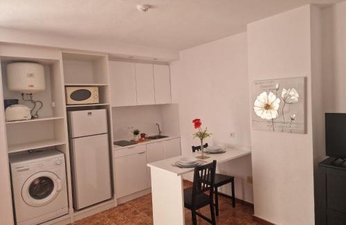 Los Cristianos Apartment | Apartamentos Funchal