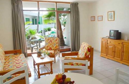 Puerto del Carmen Apartment | Apartamentos La Peñita