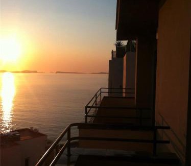 Sant Antoni de Portmany Apartment | Apartamentos Mar i Vent