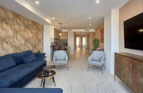 Almeria Apartment | Apartamentos Paseo Marítimo 9