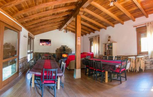 Pinofranqueado House | Apartamentos Rurales El Prado