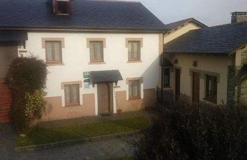 Pinera House | Apartamentos Rurales Romallande