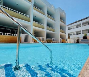Playa del Ingles Apartment | Apartamentos Sandra
