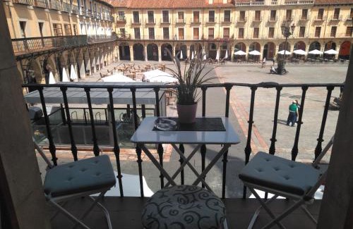 Old Town Apartment | Apartamentos Viva León