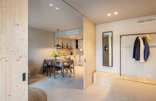 Banyoles Apartment | APARTAMENTS LA CARPA