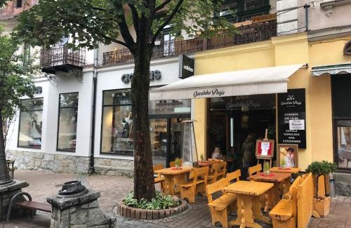 Zakopane Apartment | Apartamenty Góralska Pasja Krupówki 37