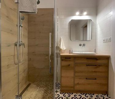 Krosno Apartment | APARTAMENTY GUZIK