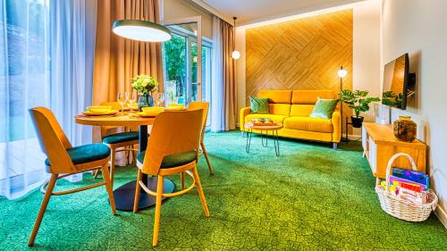 Swieradow-Zdroj Apartment | Apartamenty VIP Centrum - Wczasowa 17 by Royal Aparts