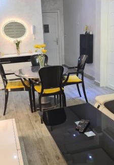 Oued Laou Apartment | Apartamientos edificio mekad