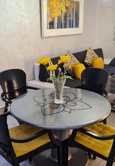 Oued Laou Apartment | Apartamientos edificio mekad