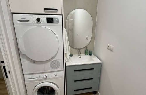 Aiora Apartment | Apartemento Carbonell I, near the beach and La Marina de Valencia