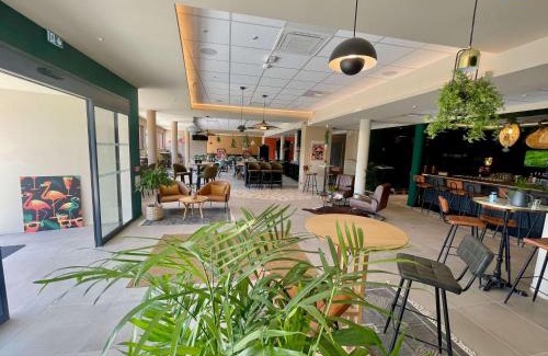 Saint-Martin-de-Crau Hotel | Aparthotel Adagio Access Porte de Camargue