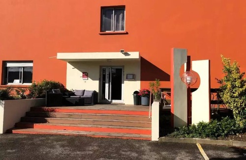 Saint-Priest House | Aparthotel Adonis Artys Lyon Est - Twin /Triple room