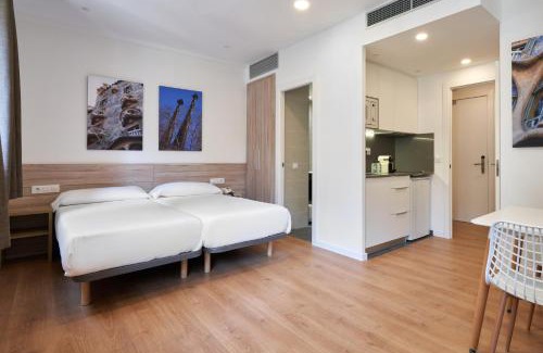 El Putget i Farro Apartment | Aparthotel Augusta