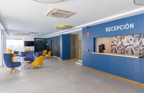 Benidorm Apartment | Aparthotel BCL Levante Beach